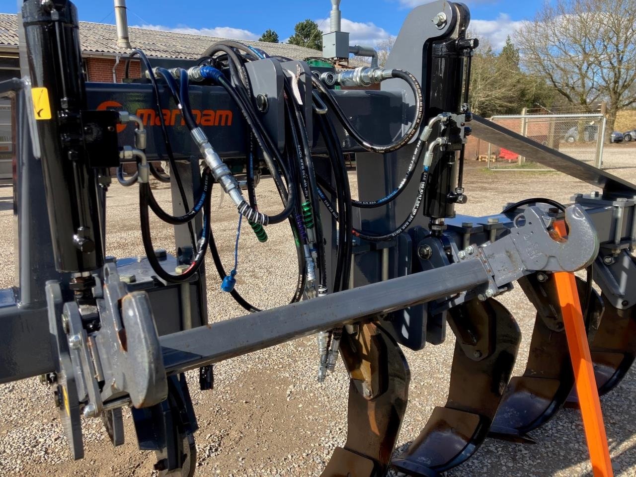 Tiefenlockerer del tipo Mandam Mandam 4 meter med 8 tænder, Gebrauchtmaschine In Tim (Immagine 3)