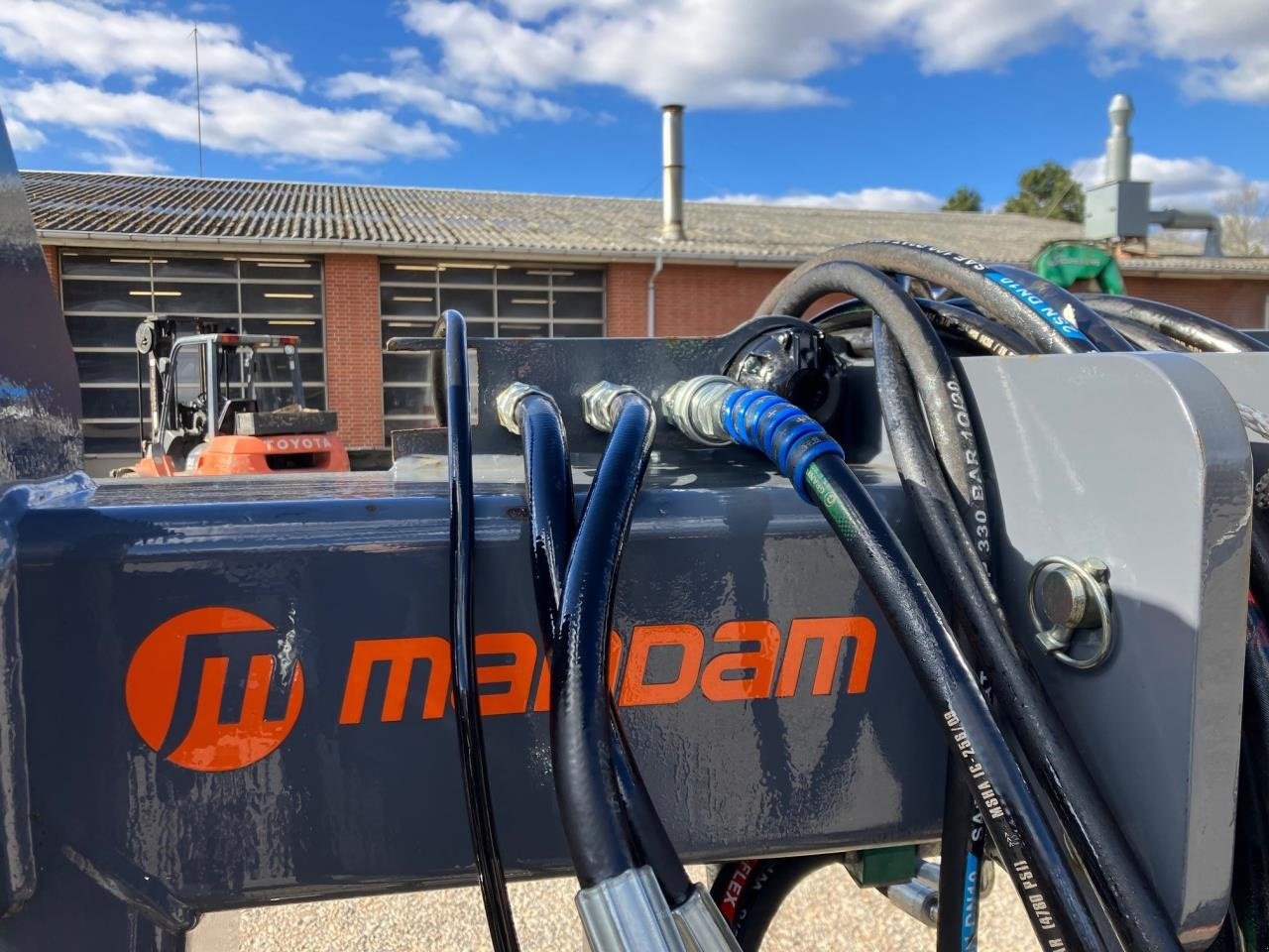 Tiefenlockerer del tipo Mandam Mandam 4 meter med 8 tænder, Gebrauchtmaschine In Tim (Immagine 7)