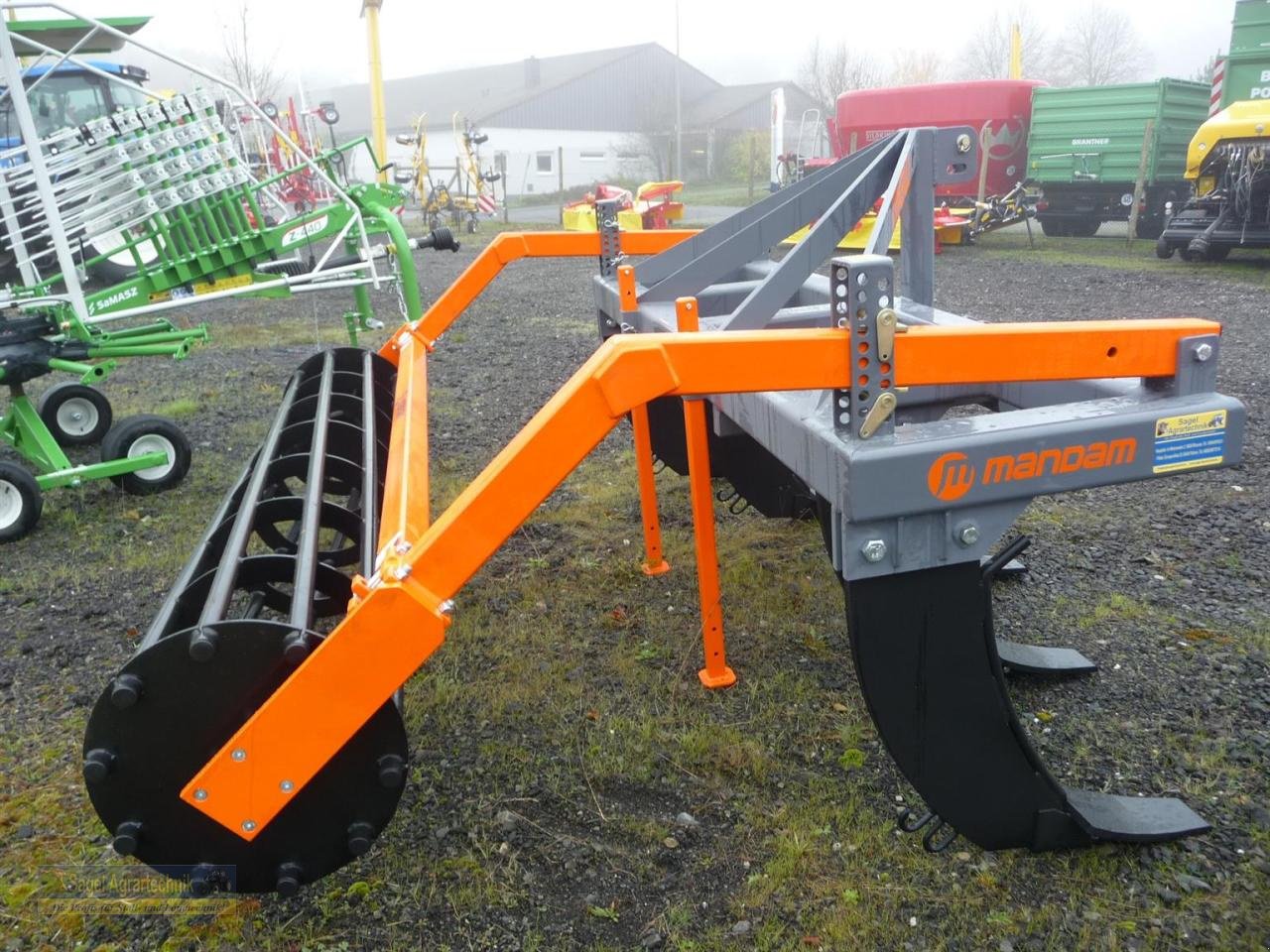 Tiefenlockerer typu Mandam MGW 5 3000, Neumaschine v Rhaunen (Obrázek 3)