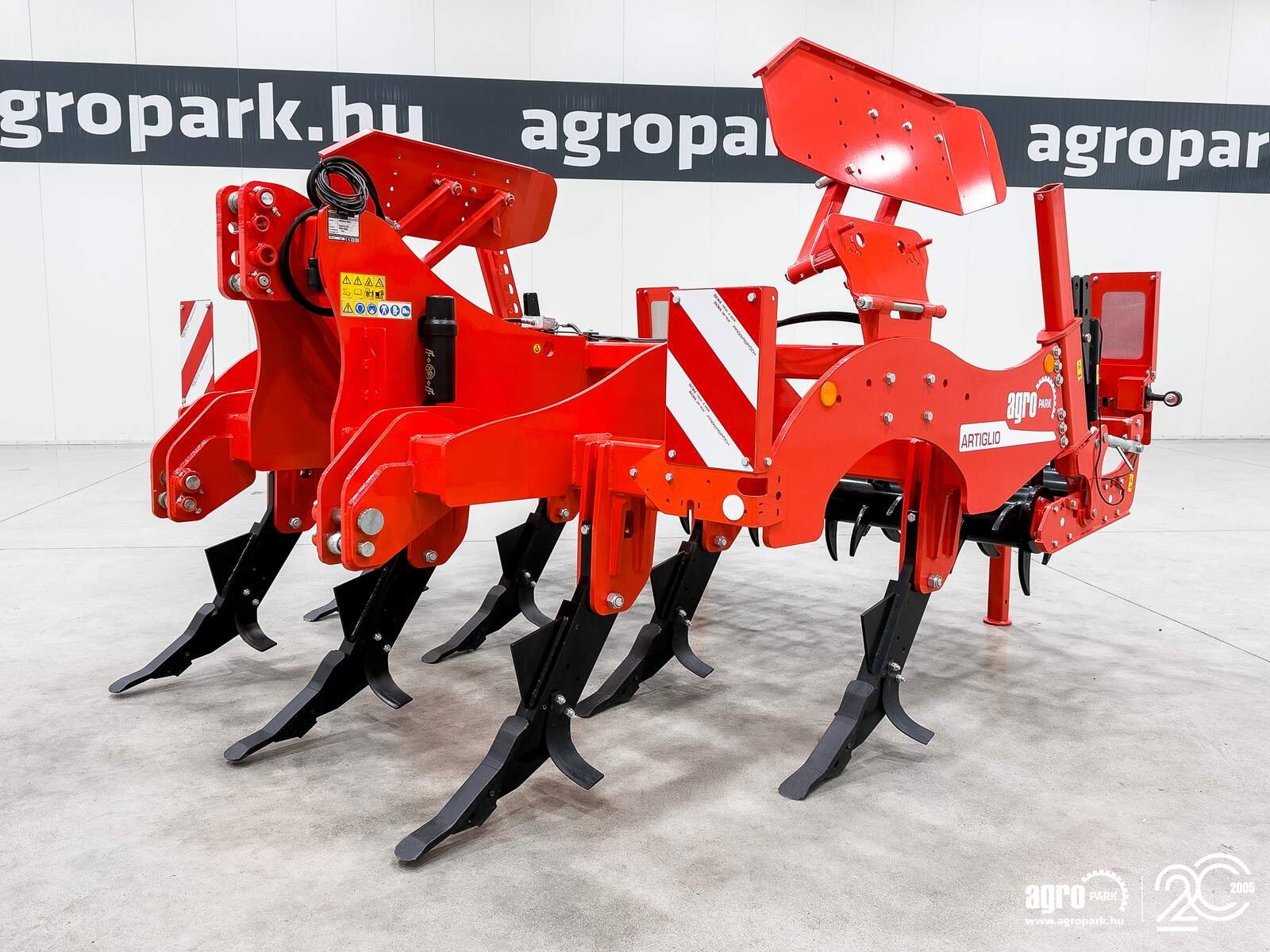 Tiefenlockerer des Typs Maschio Artiglio 300/7 7-blade, 3 m wide, 55 cm working depth, 2400 kg subsoiler, Gebrauchtmaschine in Csengele (Bild 1)