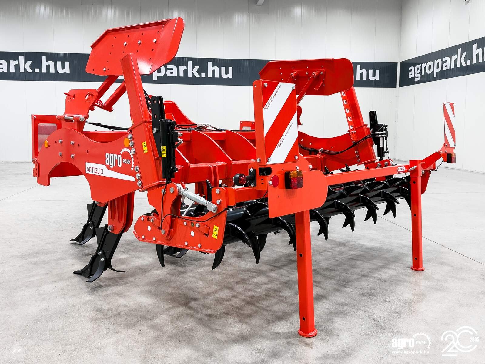 Tiefenlockerer des Typs Maschio Artiglio 300/7 7-blade, 3 m wide, 55 cm working depth, 2400 kg subsoiler, Gebrauchtmaschine in Csengele (Bild 4)