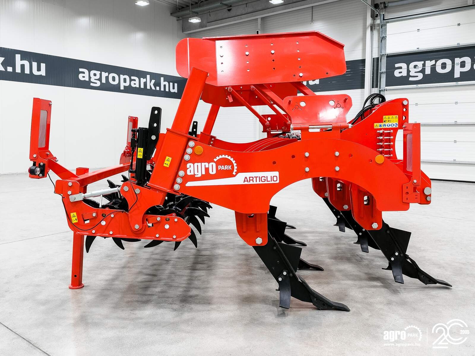 Tiefenlockerer des Typs Maschio Artiglio 300/7 7-blade, 3 m wide, 55 cm working depth, 2400 kg subsoiler, Gebrauchtmaschine in Csengele (Bild 5)