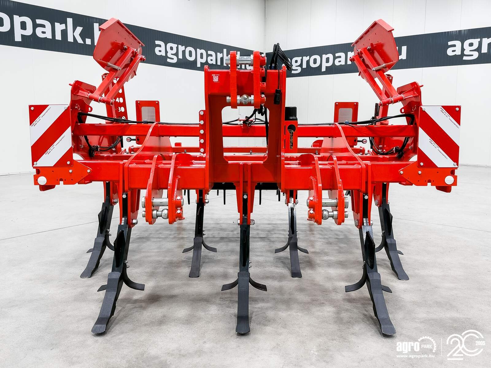 Tiefenlockerer des Typs Maschio Artiglio 300/7 7-blade, 3 m wide, 55 cm working depth, 2400 kg subsoiler, Gebrauchtmaschine in Csengele (Bild 7)