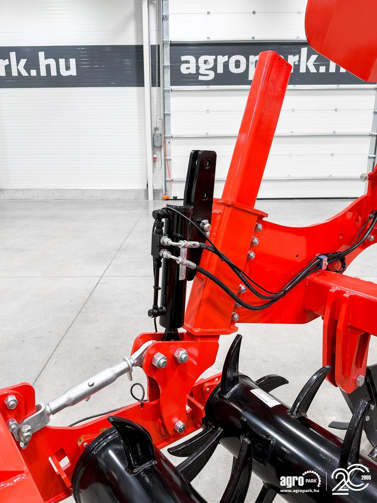 Tiefenlockerer des Typs Maschio Artiglio 300/7 7-blade, 3 m wide, 55 cm working depth, 2400 kg subsoiler, Gebrauchtmaschine in Csengele (Bild 23)