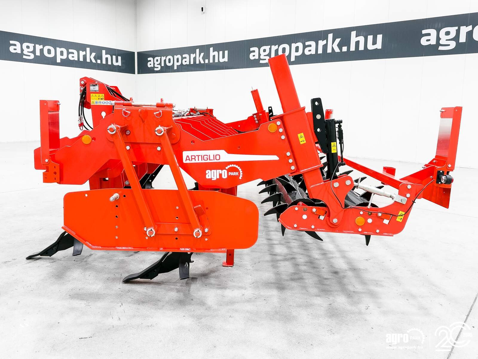 Tiefenlockerer типа Maschio Artiglio 400/9 9-blade, 4 m wide, 55 cm working depth subsoiler, Gebrauchtmaschine в Csengele (Фотография 5)