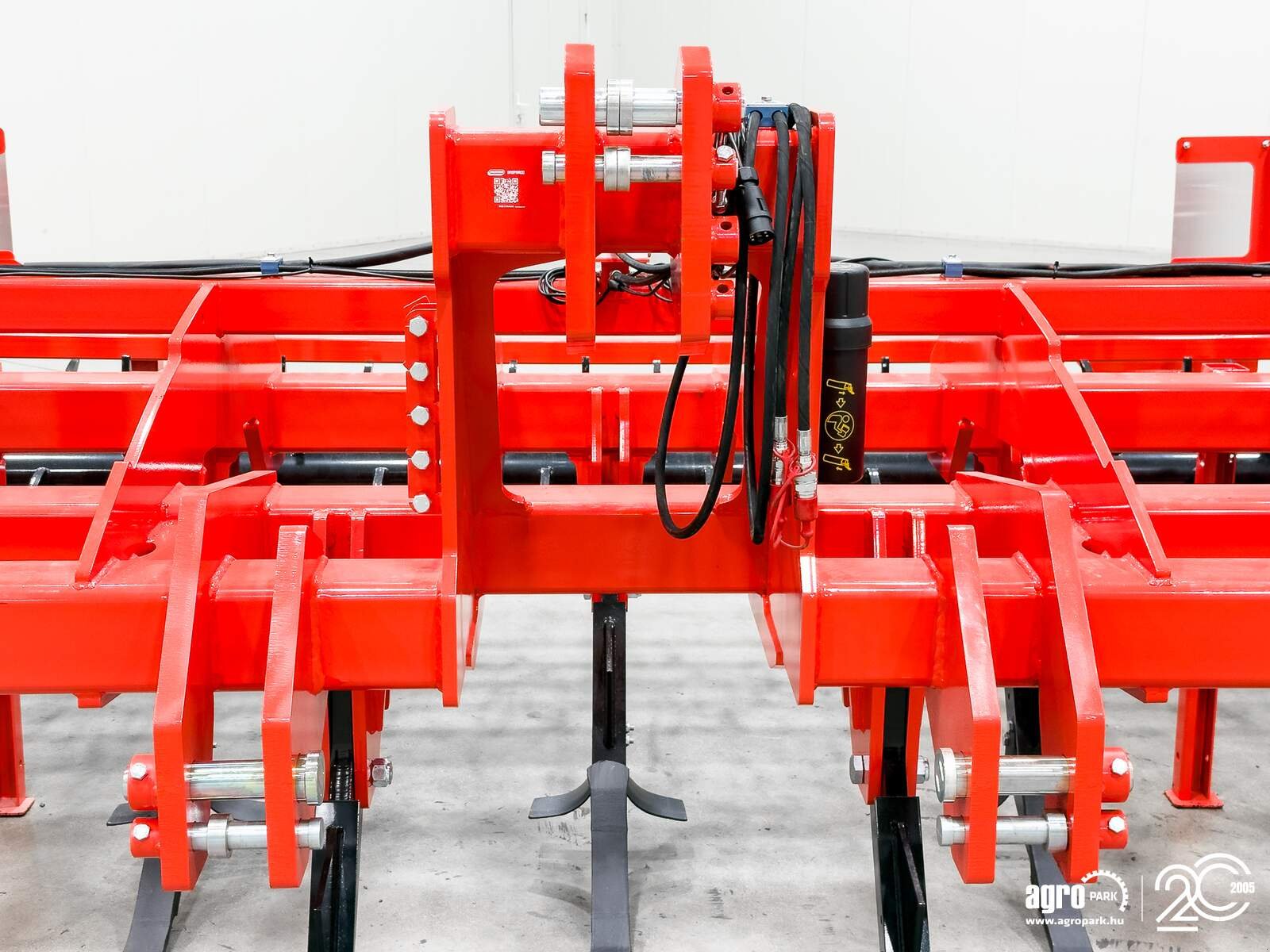 Tiefenlockerer типа Maschio Artiglio 400/9 9-blade, 4 m wide, 55 cm working depth subsoiler, Gebrauchtmaschine в Csengele (Фотография 11)