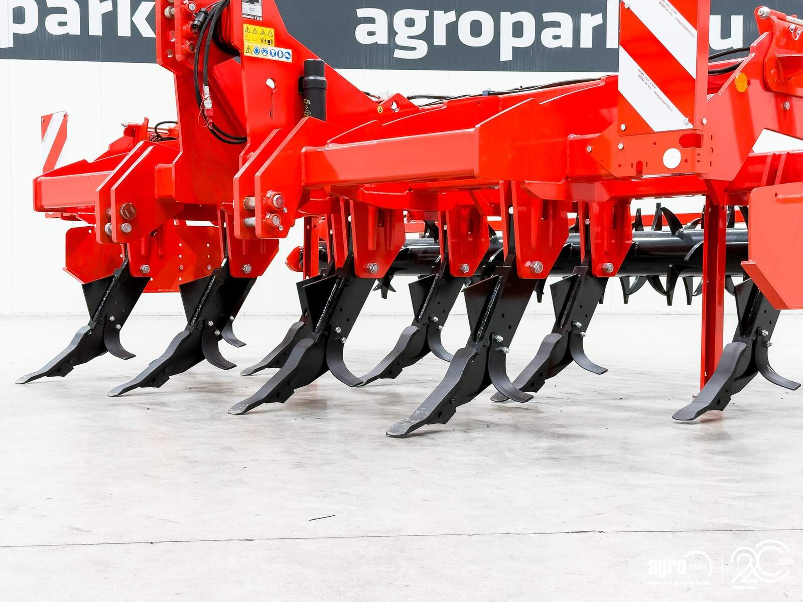 Tiefenlockerer типа Maschio Artiglio 400/9 9-blade, 4 m wide, 55 cm working depth subsoiler, Gebrauchtmaschine в Csengele (Фотография 17)