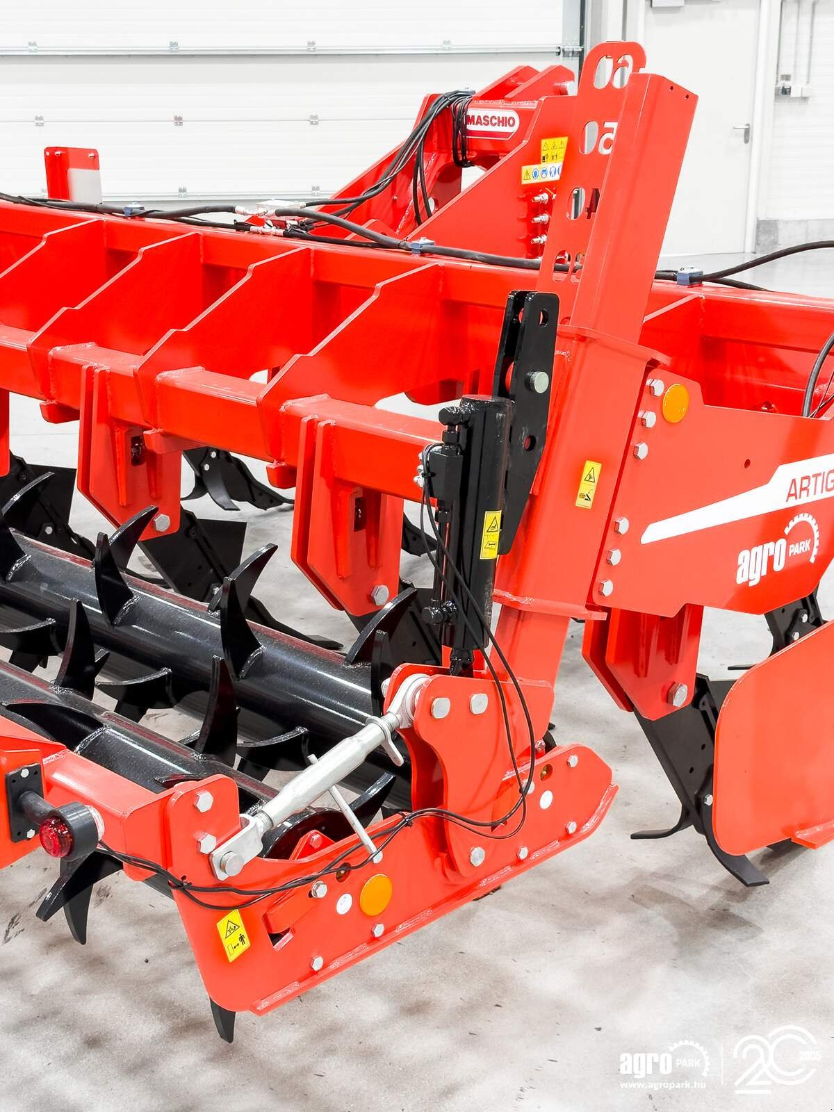 Tiefenlockerer типа Maschio Artiglio 400/9 9-blade, 4 m wide, 55 cm working depth subsoiler, Gebrauchtmaschine в Csengele (Фотография 25)