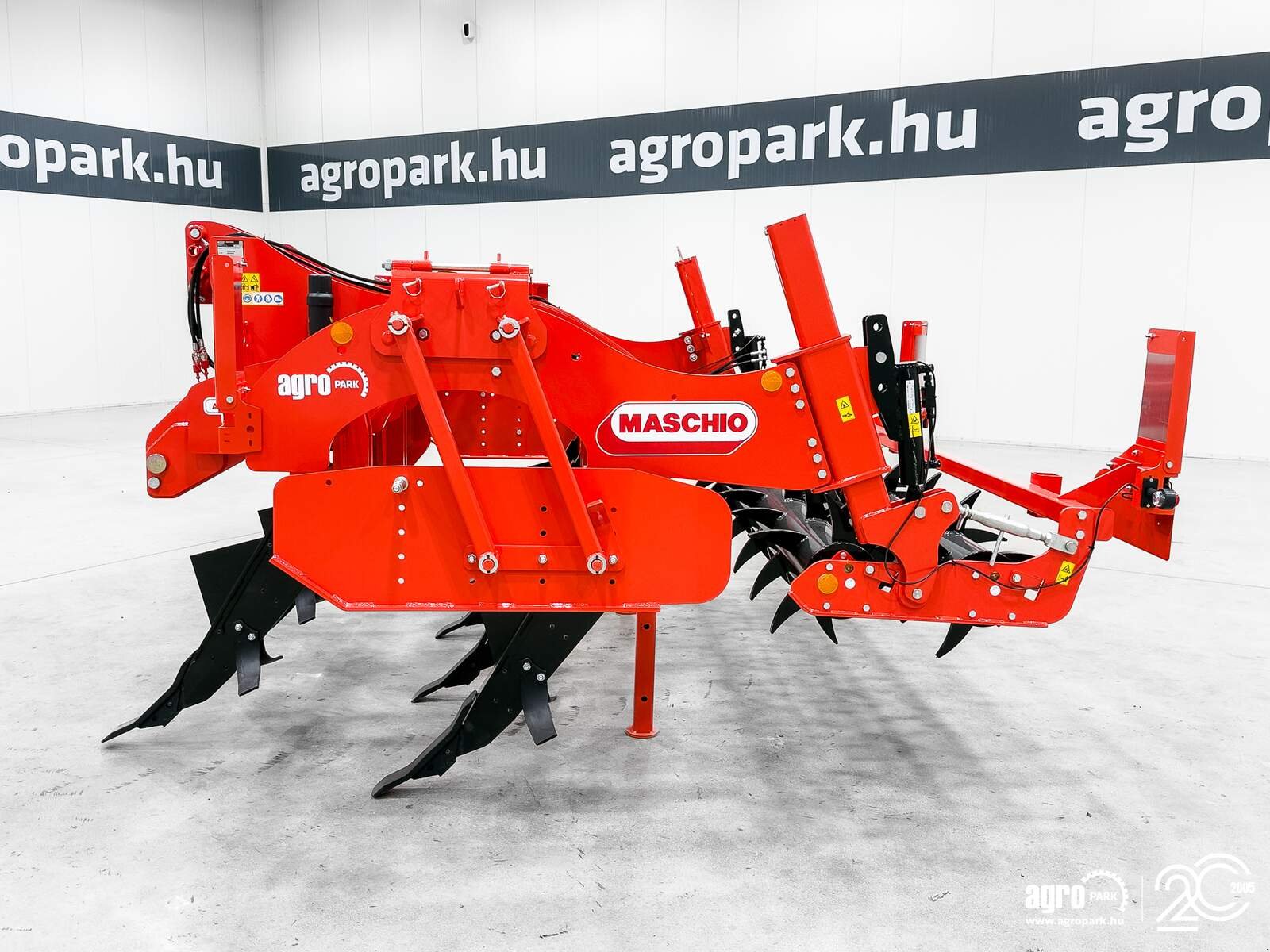 Tiefenlockerer of the type Maschio Artiglio Magnum 300/7 7-blade, 3 m wide, 70 cm working depth subsoiler, Gebrauchtmaschine in Csengele (Picture 5)