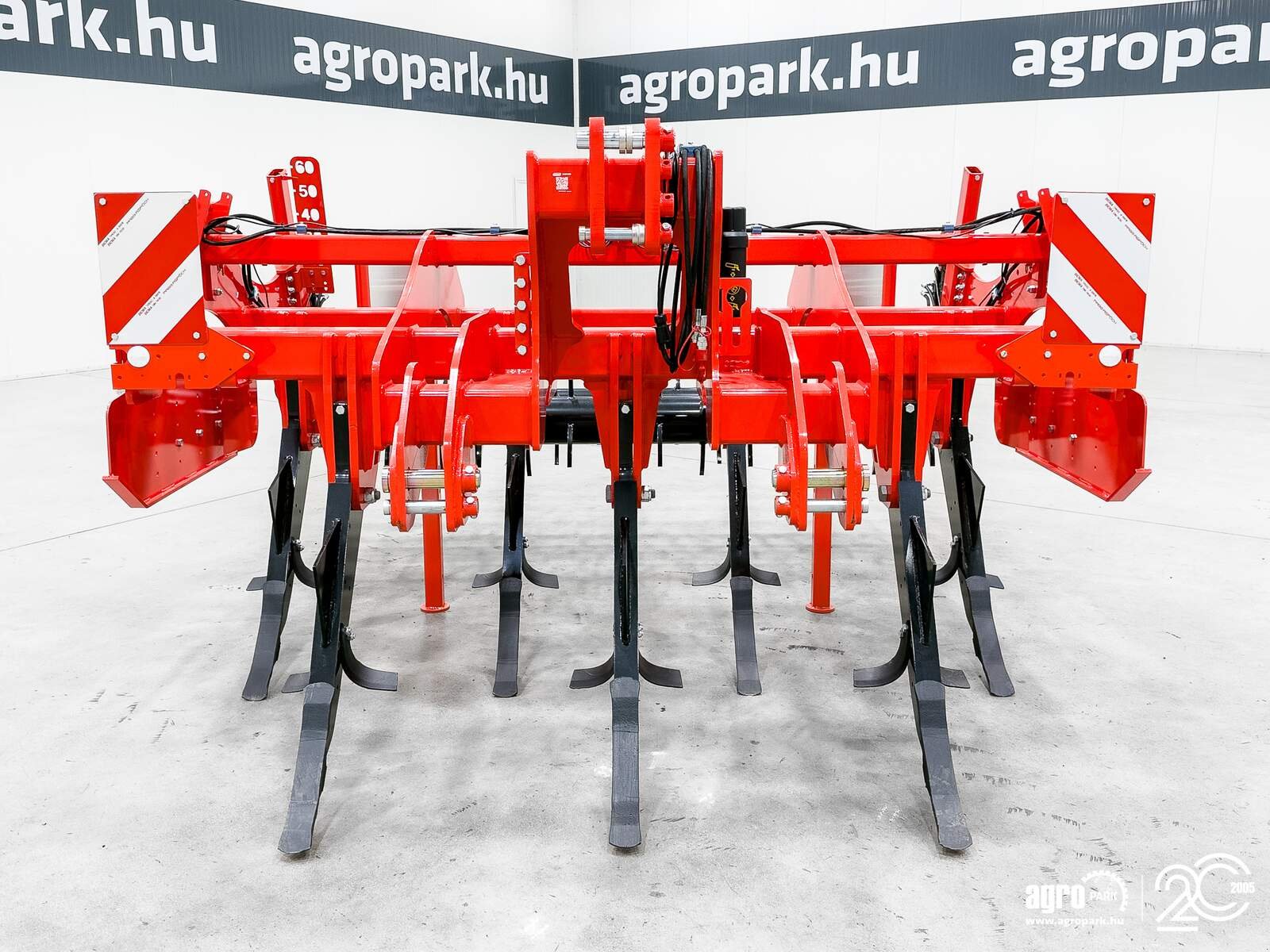 Tiefenlockerer of the type Maschio Artiglio Magnum 300/7 7-blade, 3 m wide, 70 cm working depth subsoiler, Gebrauchtmaschine in Csengele (Picture 7)