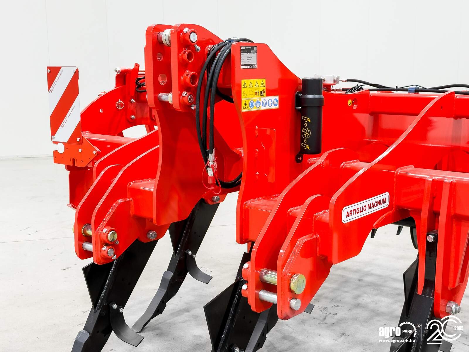 Tiefenlockerer of the type Maschio Artiglio Magnum 300/7 7-blade, 3 m wide, 70 cm working depth subsoiler, Gebrauchtmaschine in Csengele (Picture 10)