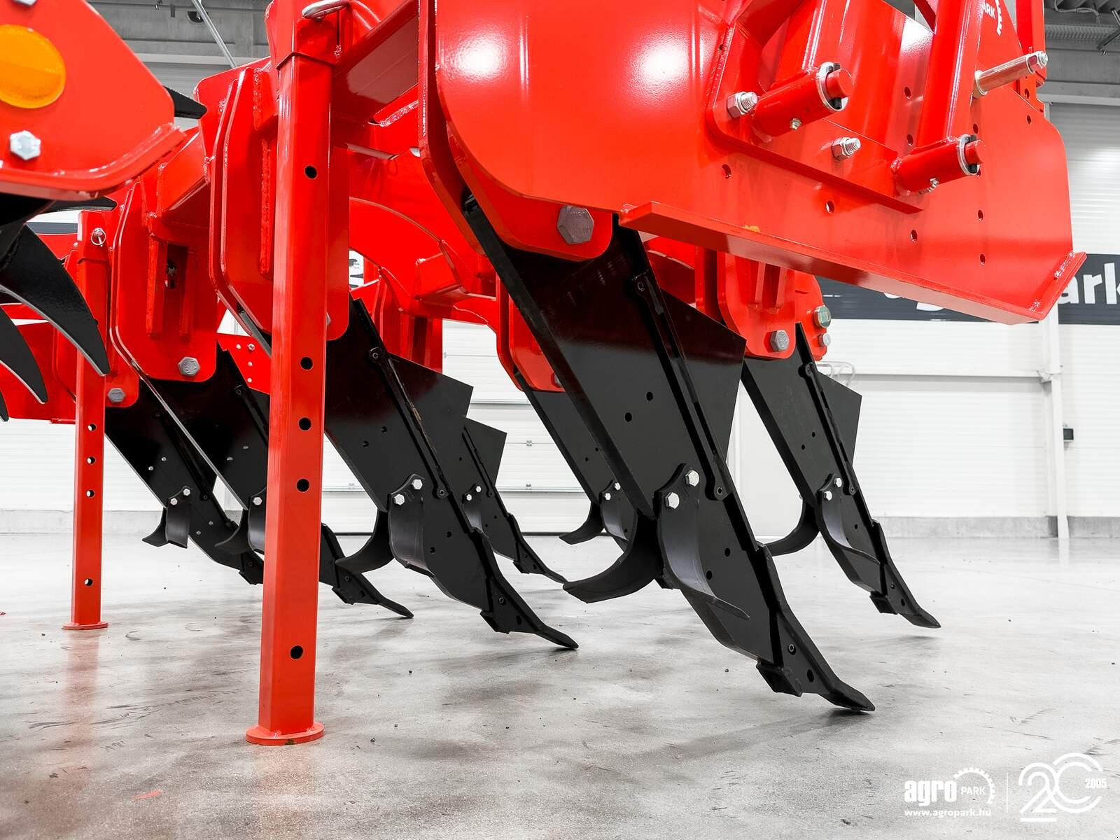 Tiefenlockerer of the type Maschio Artiglio Magnum 300/7 7-blade, 3 m wide, 70 cm working depth subsoiler, Gebrauchtmaschine in Csengele (Picture 21)