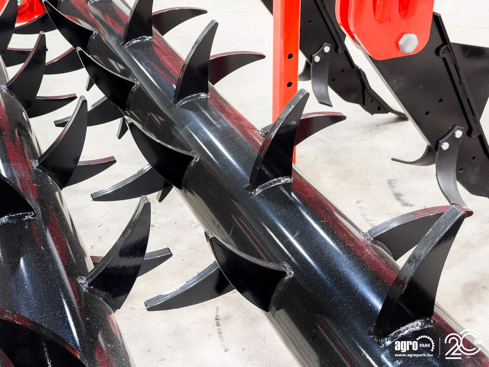 Tiefenlockerer of the type Maschio Artiglio Magnum 300/7 7-blade, 3 m wide, 70 cm working depth subsoiler, Gebrauchtmaschine in Csengele (Picture 26)