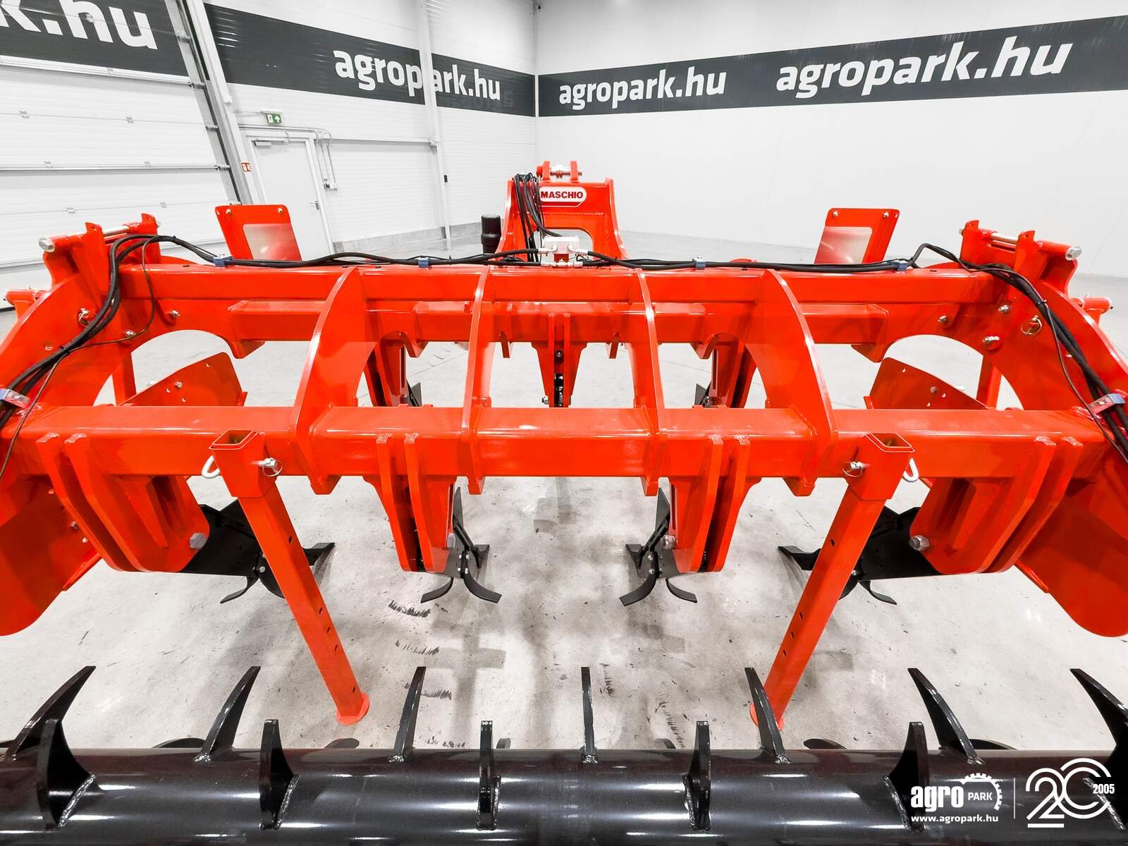 Tiefenlockerer of the type Maschio Artiglio Magnum 300/7 7-blade, 3 m wide, 70 cm working depth subsoiler, Gebrauchtmaschine in Csengele (Picture 29)