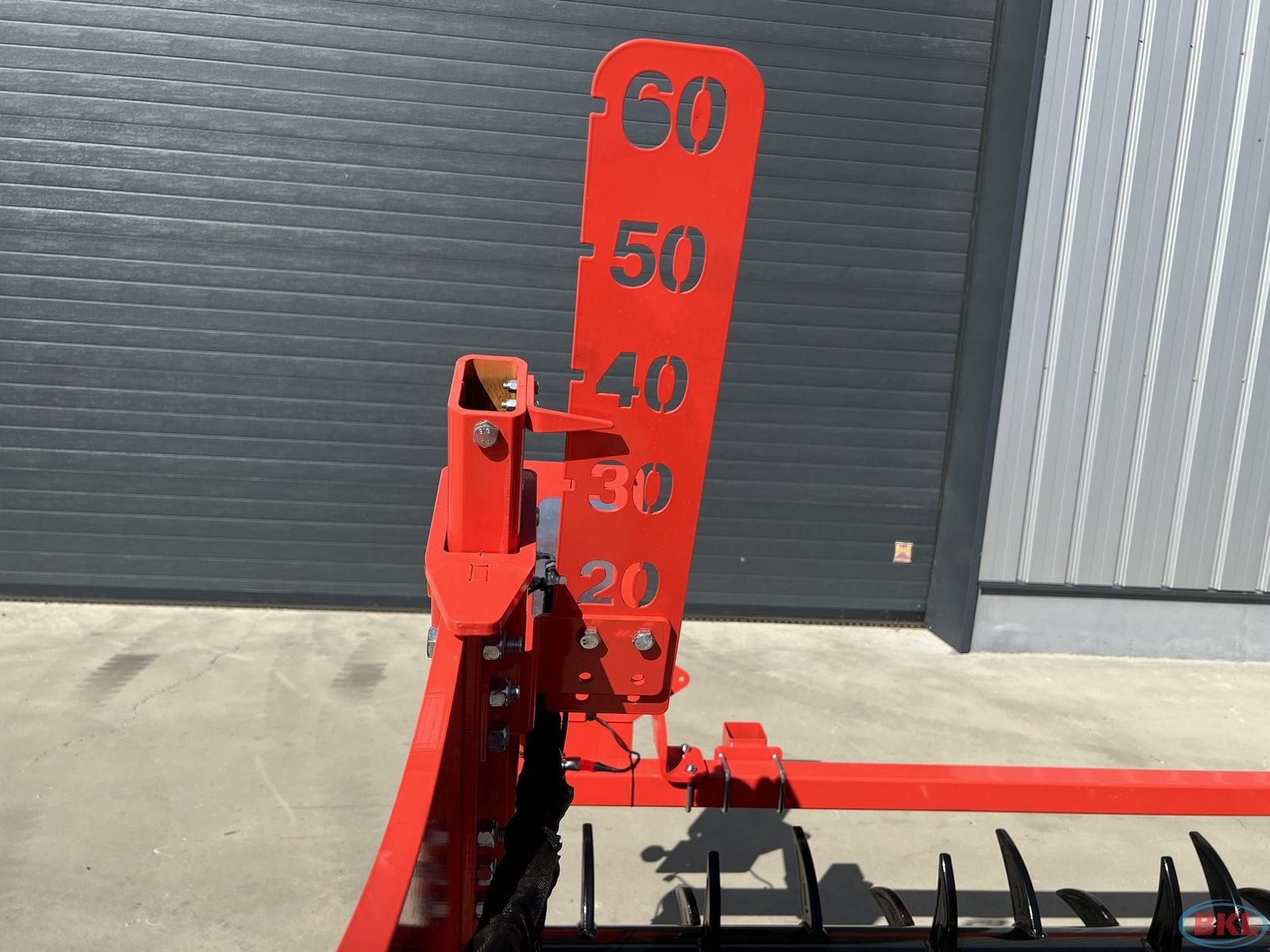 Tiefenlockerer des Typs Maschio ARTIGLIO MAGNUM 400-9, Neumaschine in Rovisce (Bild 14)