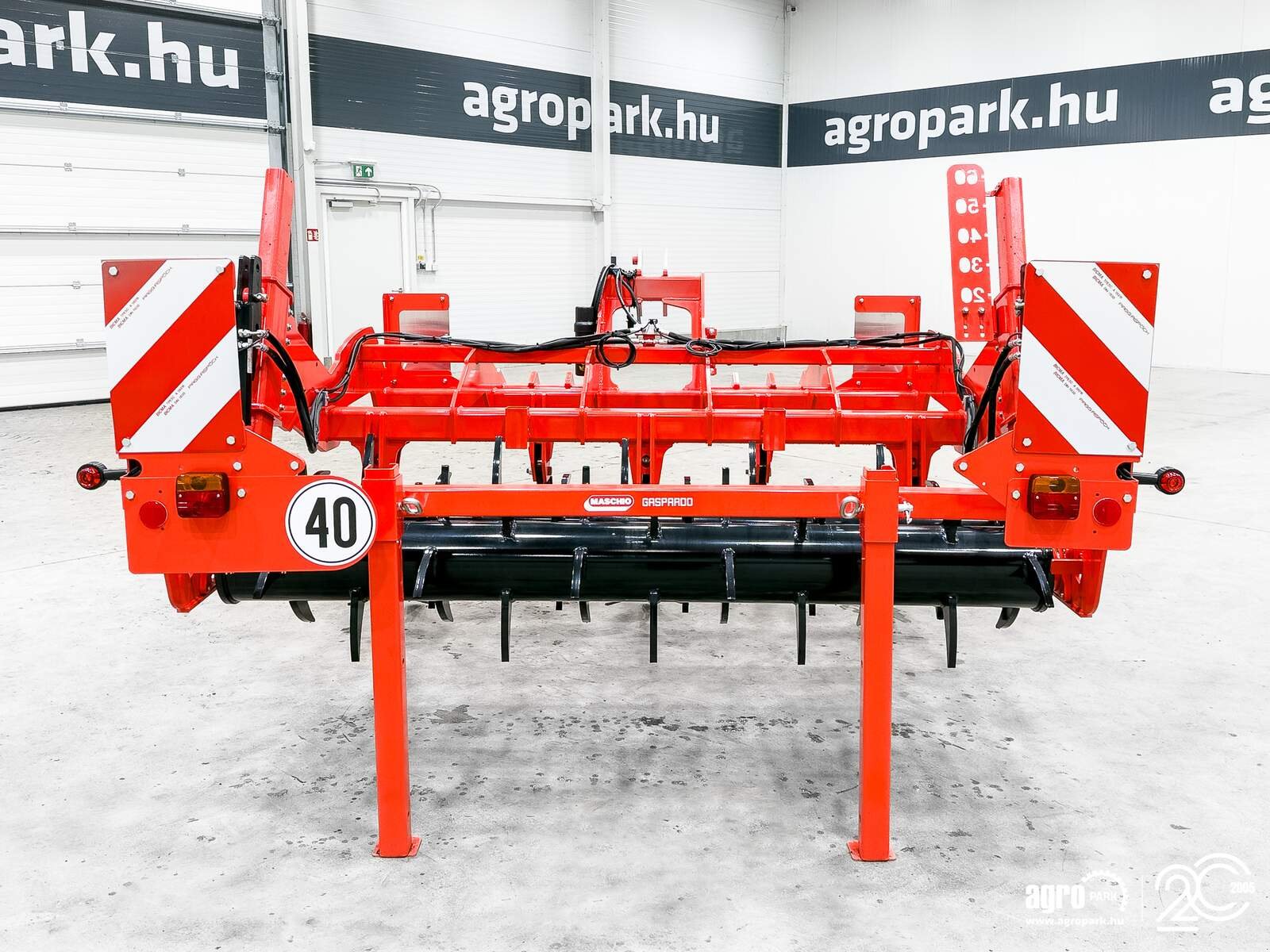 Tiefenlockerer van het type Maschio Attila 250/5 UNUSED 2,5 m subsoiler, 50 cm working depth, 5 loosening blades, hydraulic double tine cultivator, Gebrauchtmaschine in Csengele (Foto 9)