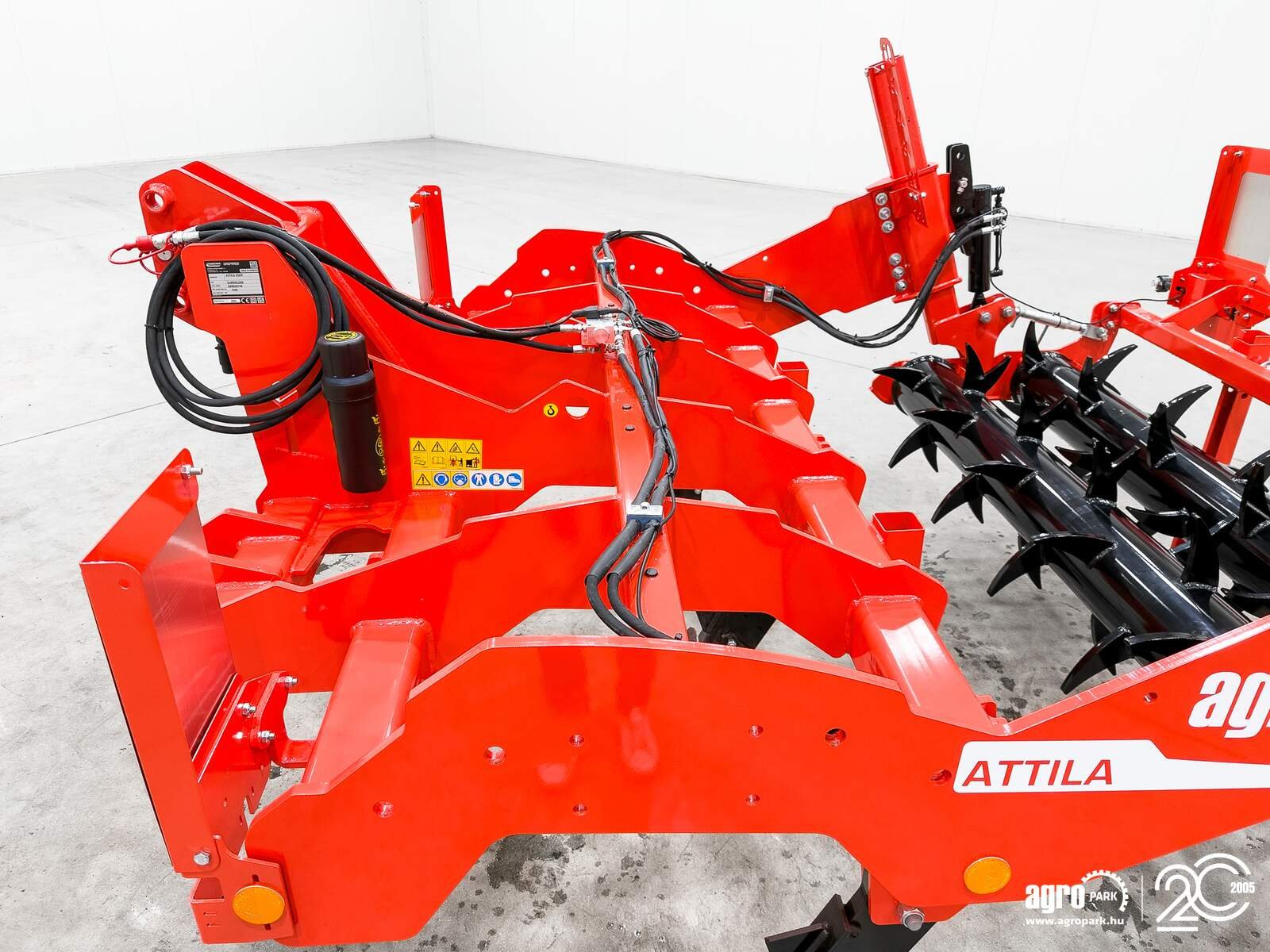 Tiefenlockerer van het type Maschio Attila 250/5 UNUSED 2,5 m subsoiler, 50 cm working depth, 5 loosening blades, hydraulic double tine cultivator, Gebrauchtmaschine in Csengele (Foto 19)