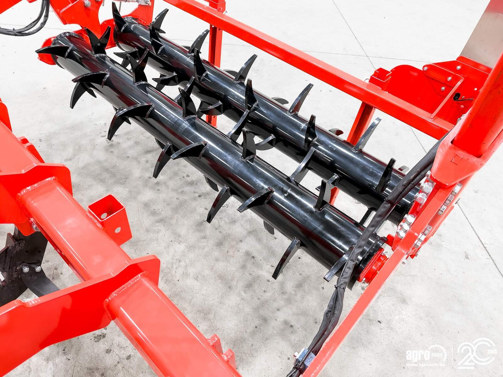 Tiefenlockerer van het type Maschio Attila 250/5 UNUSED 2,5 m subsoiler, 50 cm working depth, 5 loosening blades, hydraulic double tine cultivator, Gebrauchtmaschine in Csengele (Foto 25)