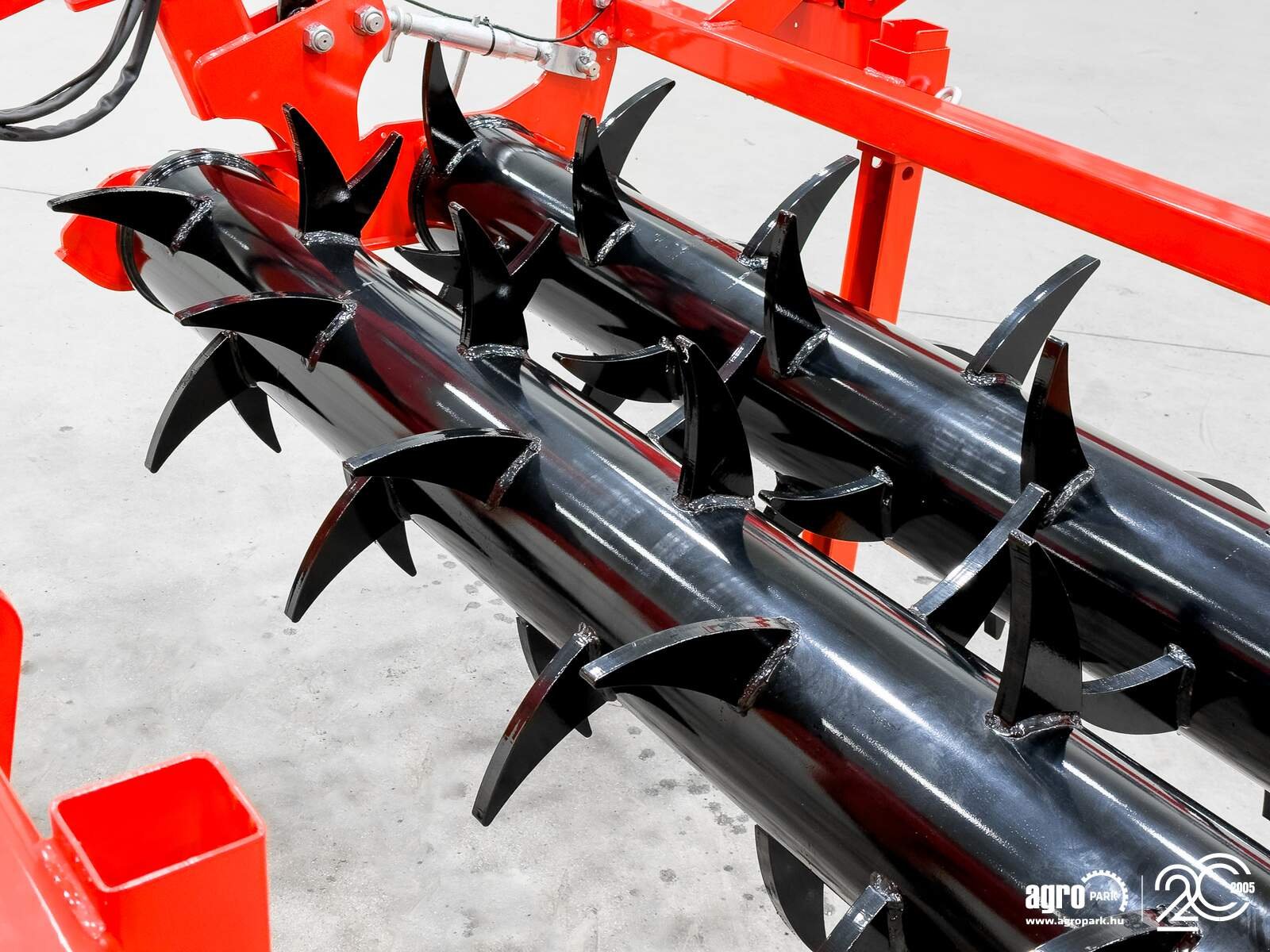 Tiefenlockerer van het type Maschio Attila 250/5 UNUSED 2,5 m subsoiler, 50 cm working depth, 5 loosening blades, hydraulic double tine cultivator, Gebrauchtmaschine in Csengele (Foto 26)