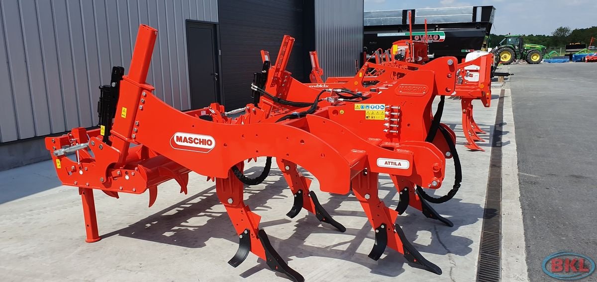 Tiefenlockerer del tipo Maschio Attila 250/5, Neumaschine In Rovisce (Immagine 9)