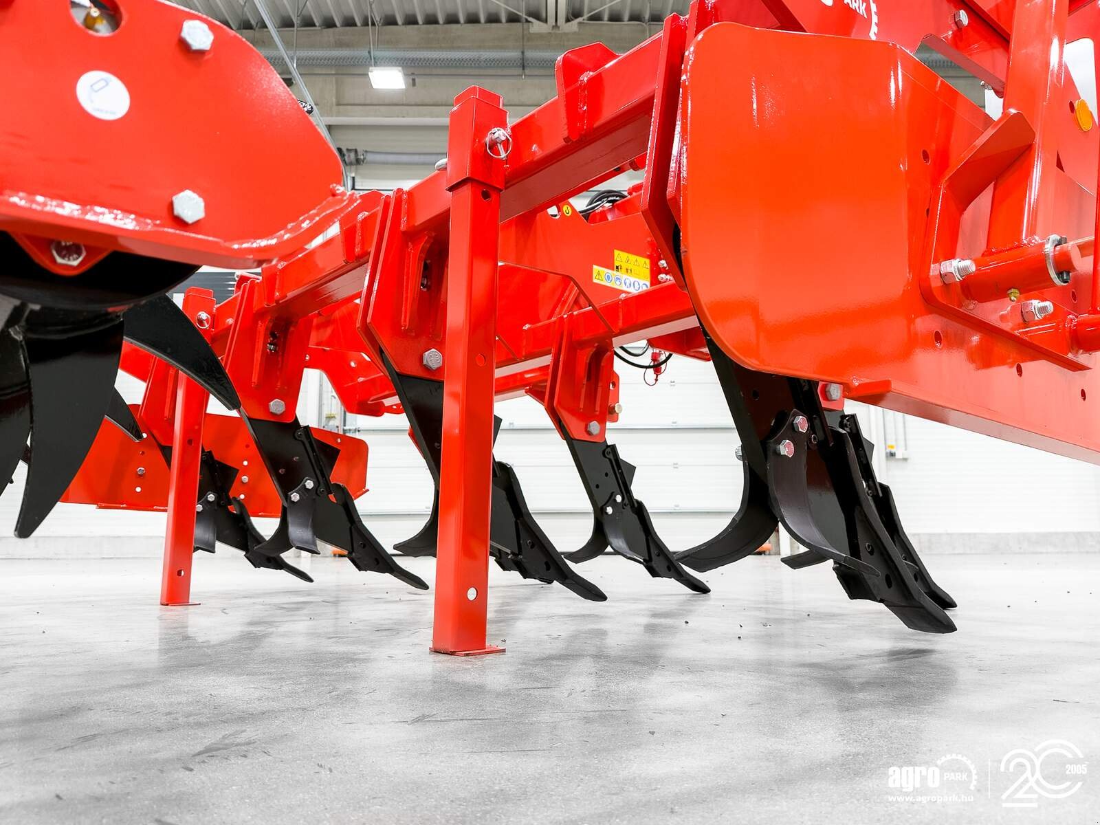 Tiefenlockerer of the type Maschio Attila 300/7 3 m subsoiler, 50 cm working depth, 7 loosening blades, hydraulic double tine cultivator, Gebrauchtmaschine in Csengele (Picture 18)