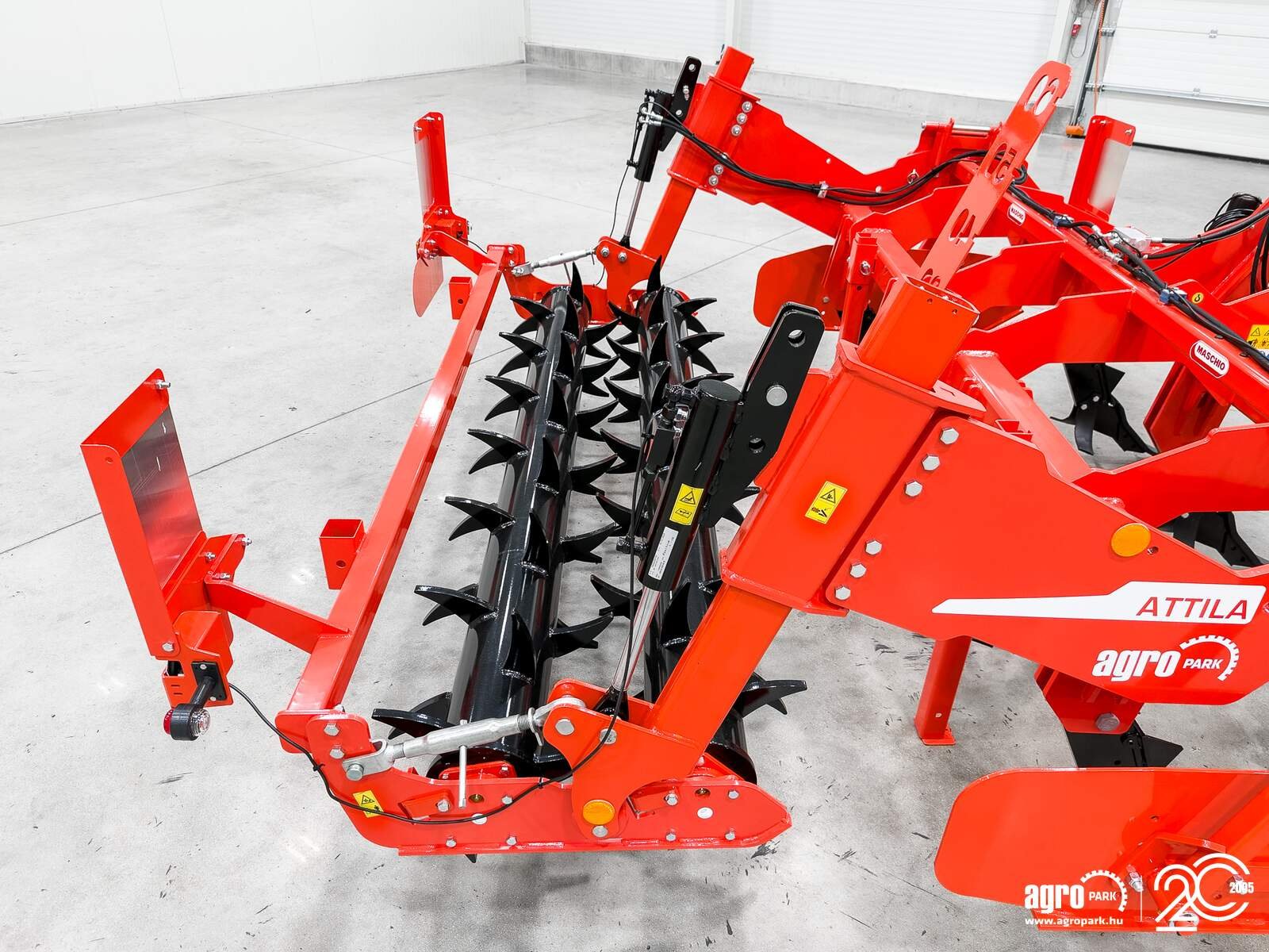 Tiefenlockerer of the type Maschio Attila 300/7 3 m subsoiler, 50 cm working depth, 7 loosening blades, hydraulic double tine cultivator, Gebrauchtmaschine in Csengele (Picture 26)