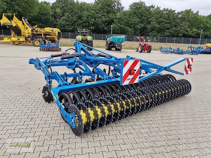 Tiefenlockerer des Typs Meyer Agrartechnik SZ 4000 XXL Sauzahn gefedert, Neumaschine in Andervenne (Bild 13)