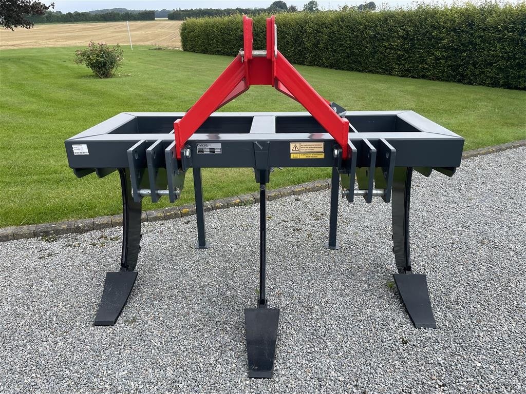 Tiefenlockerer del tipo Saphir GRANIT 3/80/180, Gebrauchtmaschine In Haderslev (Immagine 1)