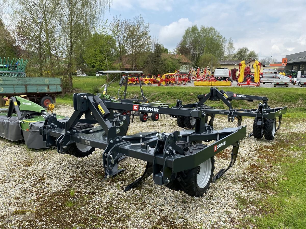 Tiefenlockerer of the type Saphir PlowStar PS6-300, Neumaschine in Senftenbach (Picture 1)