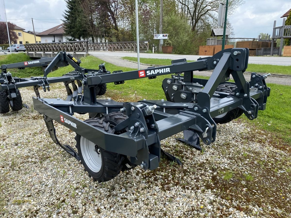 Tiefenlockerer of the type Saphir PlowStar PS6-300, Neumaschine in Senftenbach (Picture 4)