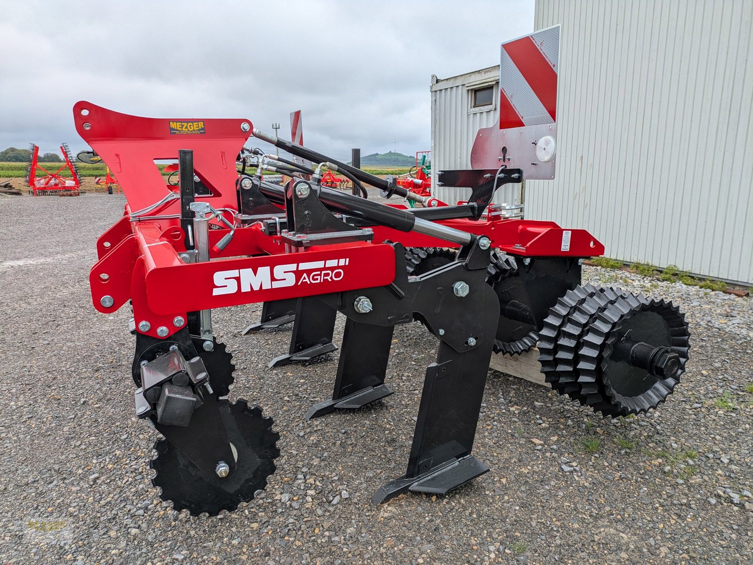 Tiefenlockerer del tipo SMS Talon Green Grünlandlockerer mit Schneidscheiben, Neumaschine In Ditzingen (Immagine 2)