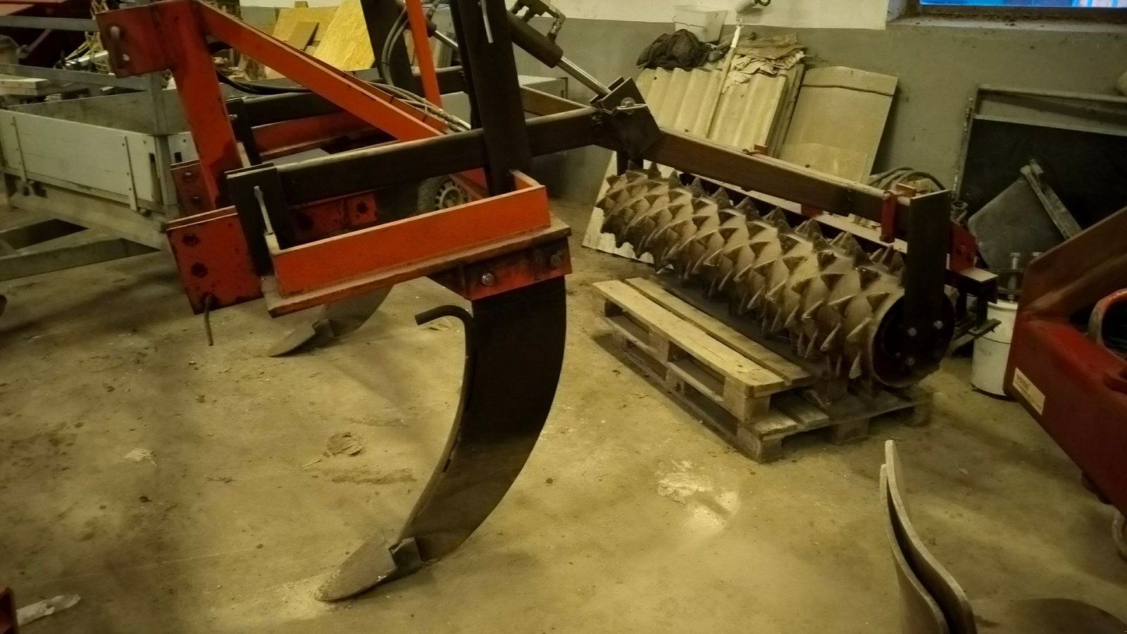 Tiefenlockerer tipa Sonstige 2 tands med hydraulisk tandpakkervalse, Gebrauchtmaschine u Egtved (Slika 1)