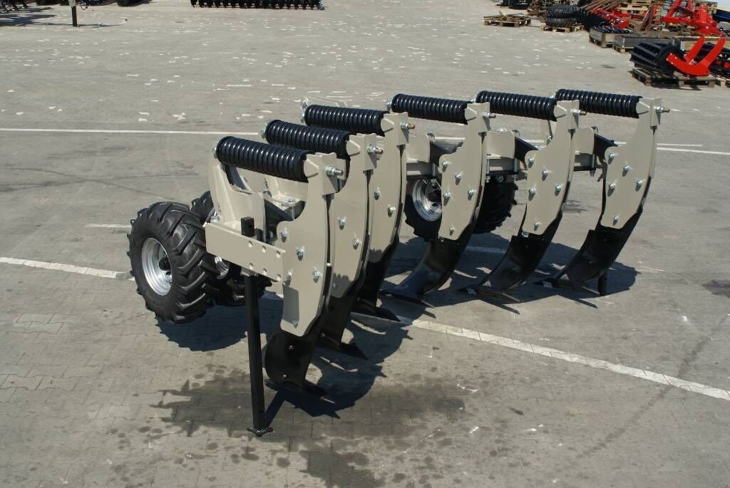 Tiefenlockerer tipa Sonstige Tiefenlockerer / subsoiler, Neumaschine u Michałowo (Slika 8)