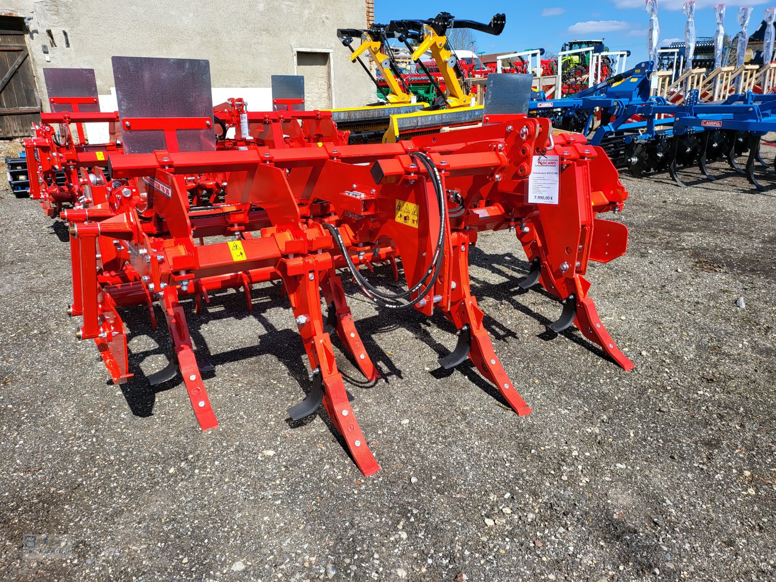 Tiefenlockerer of the type TOSCANO Tiefenlockerer IPST-07 300 Untergrundlockerer, Neumaschine in Frontenhausen (Picture 1)