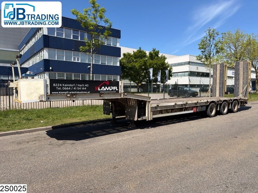 Tieflader van het type Castera Lowbed 45000 kg, Gebrauchtmaschine in Ede (Foto 1)