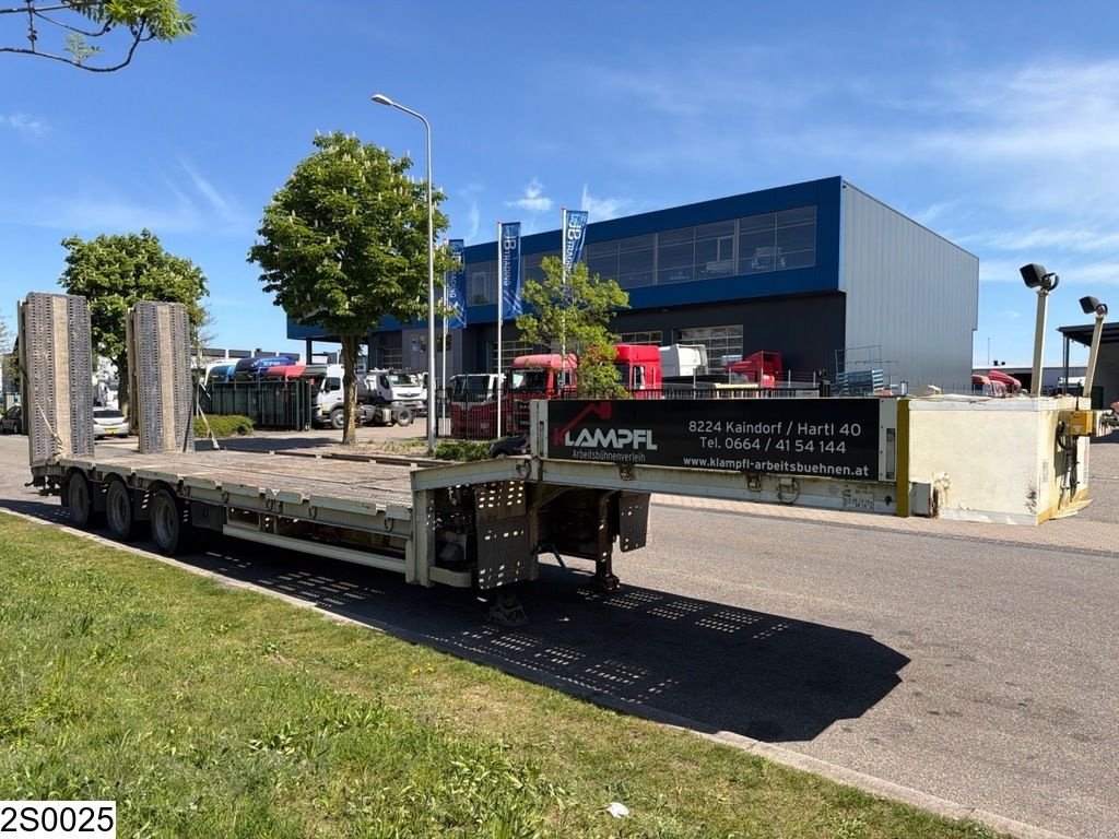 Tieflader van het type Castera Lowbed 45000 kg, Gebrauchtmaschine in Ede (Foto 10)