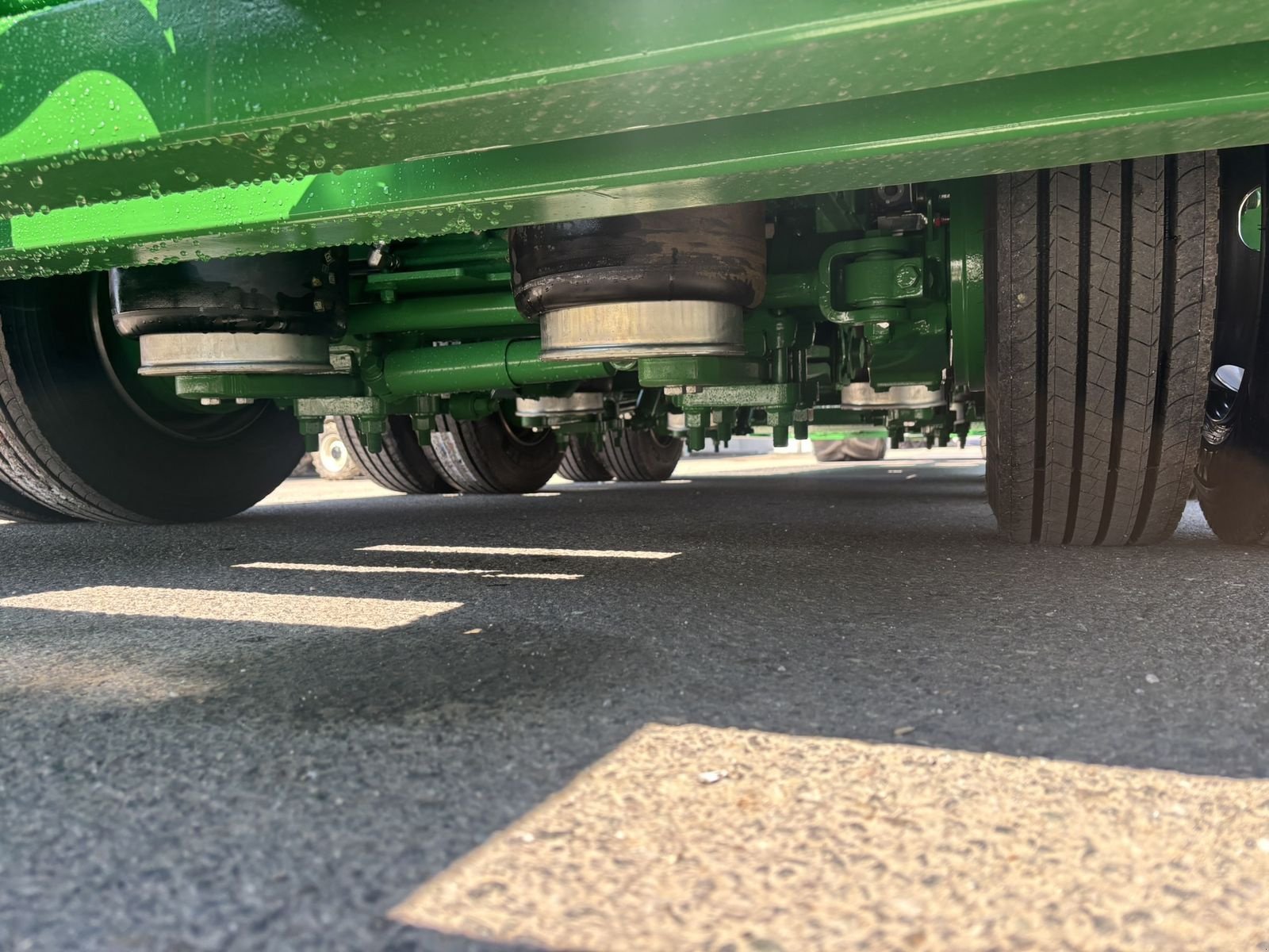 Tieflader des Typs Chieftain Forest trailer, Neumaschine in Göpfritz (Bild 8)