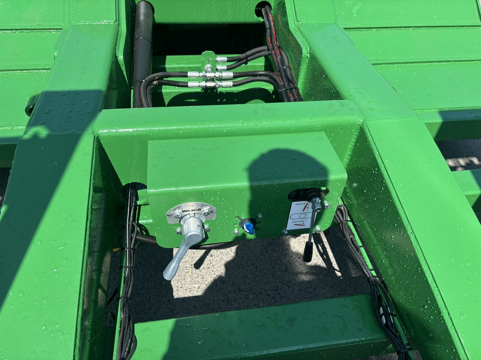 Tieflader des Typs Chieftain Forest trailer, Neumaschine in Göpfritz (Bild 4)