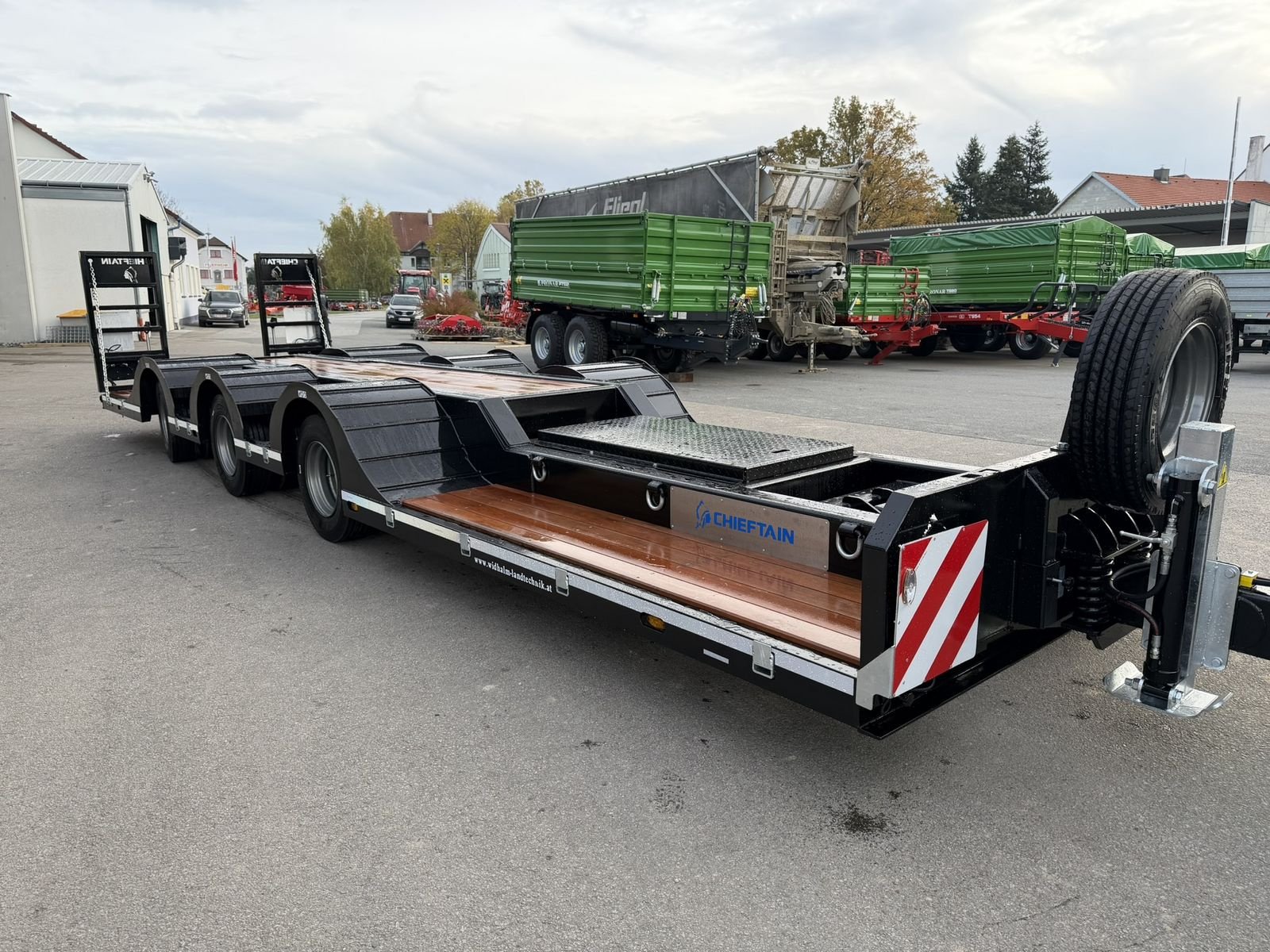 Tieflader tipa Chieftain Forsttieflader 34to, Neumaschine u Göpfritz (Slika 3)