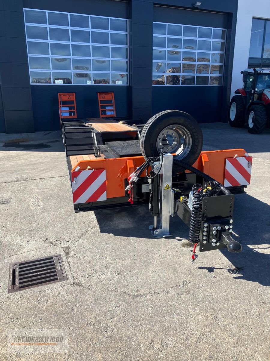 Tieflader des Typs Chieftain Forsttieflader, Neumaschine in Altenfelden (Bild 3)