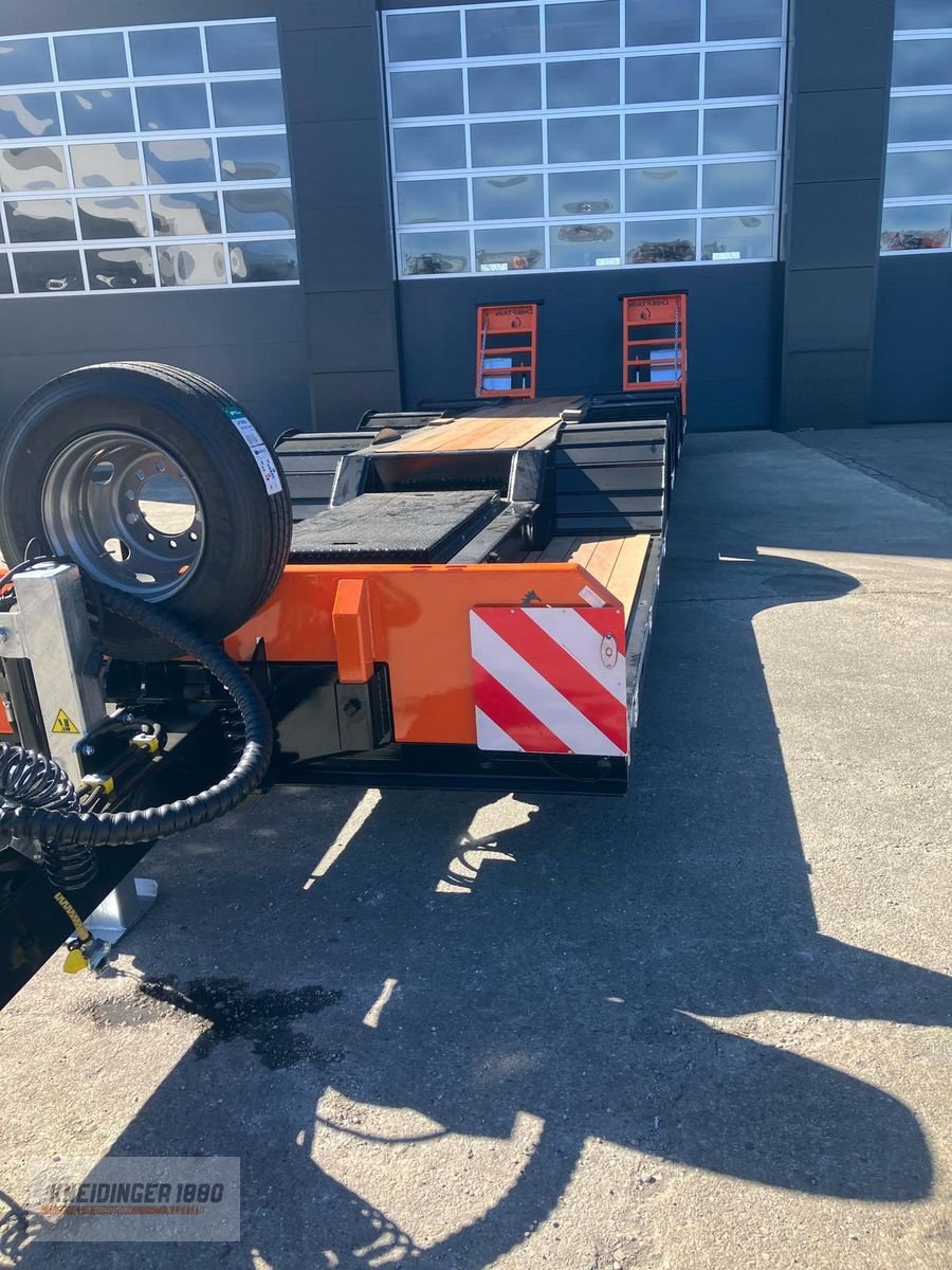 Tieflader des Typs Chieftain Forsttieflader, Neumaschine in Altenfelden (Bild 4)