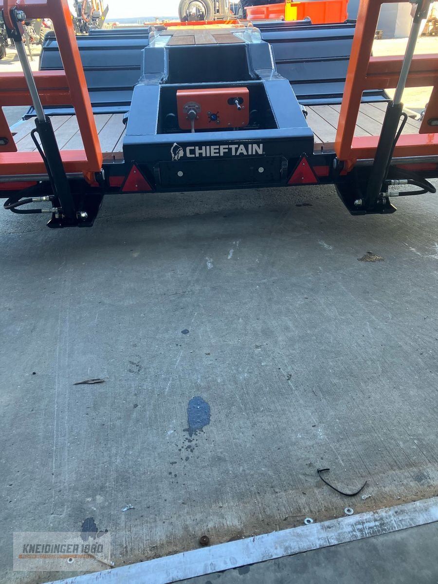 Tieflader des Typs Chieftain Forsttieflader, Neumaschine in Altenfelden (Bild 23)