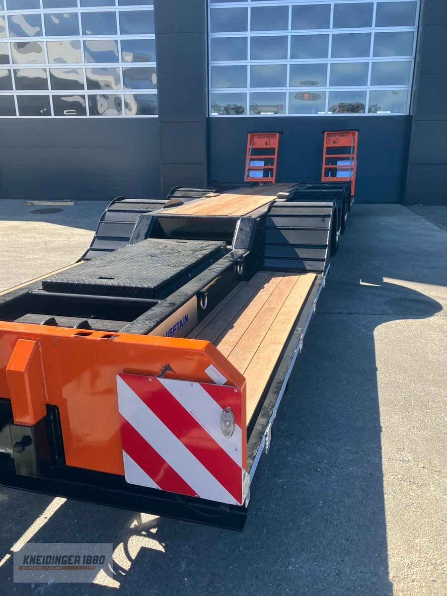 Tieflader des Typs Chieftain Forsttieflader, Neumaschine in Altenfelden (Bild 8)