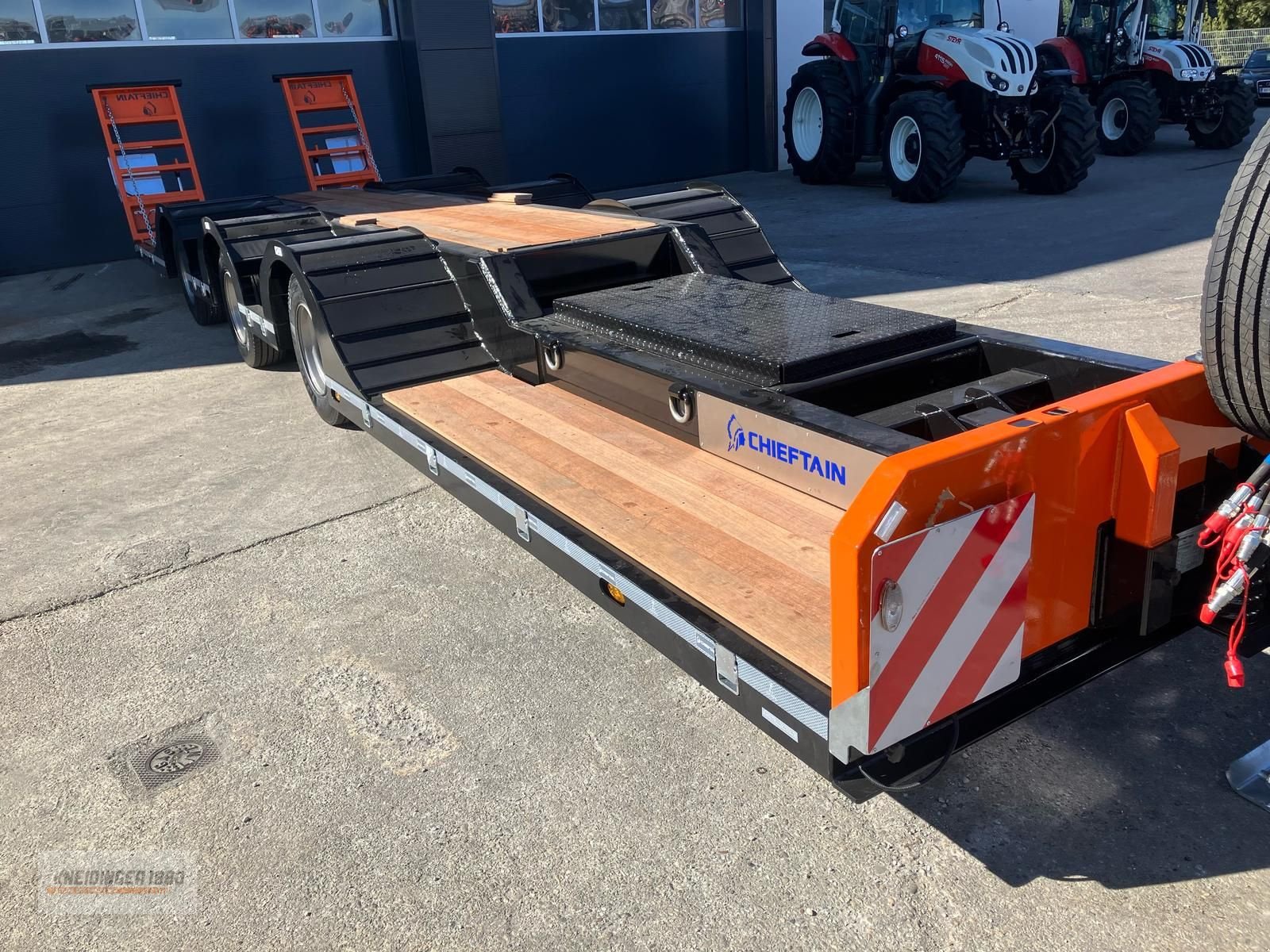 Tieflader des Typs Chieftain Forsttieflader, Neumaschine in Altenfelden (Bild 13)