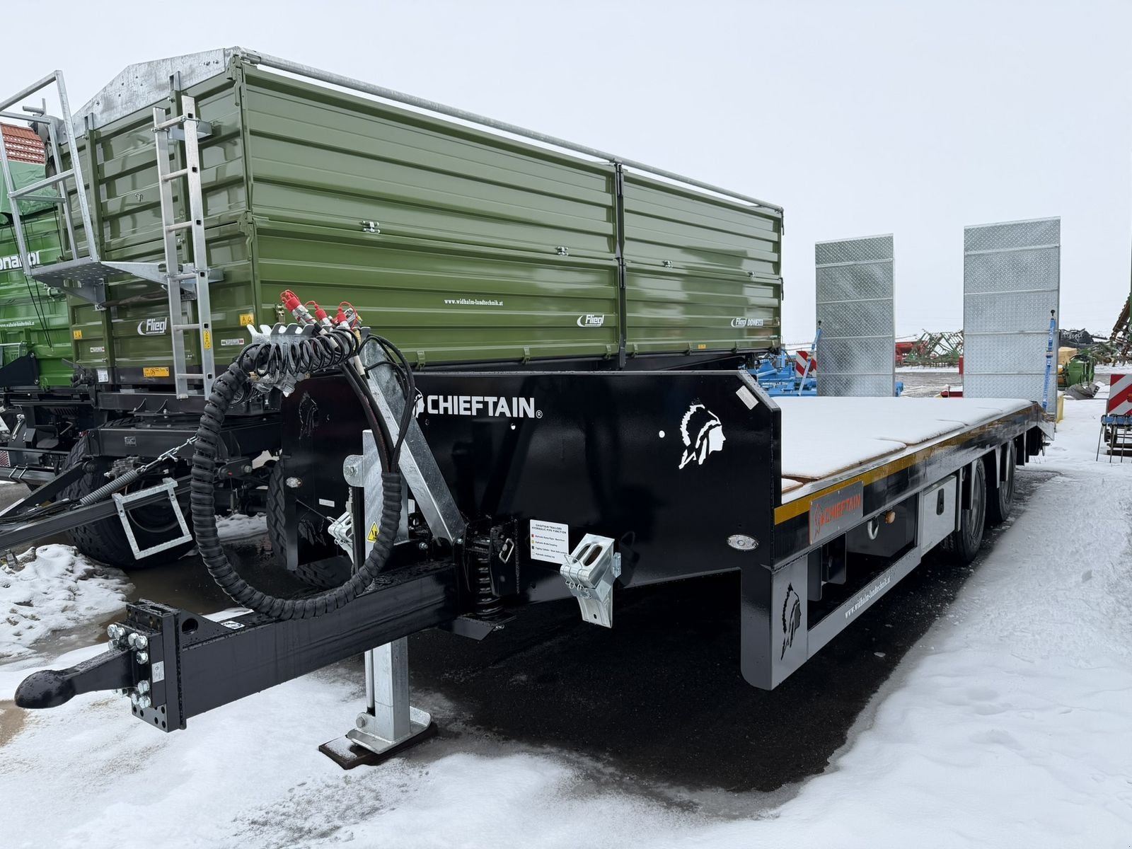 Tieflader del tipo Chieftain Tandemtieflader 22to, Neumaschine In Göpfritz (Immagine 1)