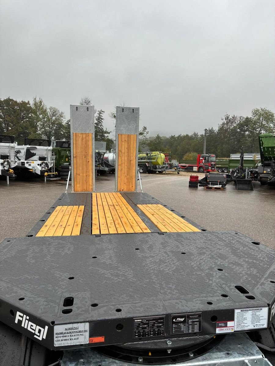 Tieflader typu Fliegl DTL 300 Agrar Greenlight, Neumaschine v Wallern (Obrázek 3)