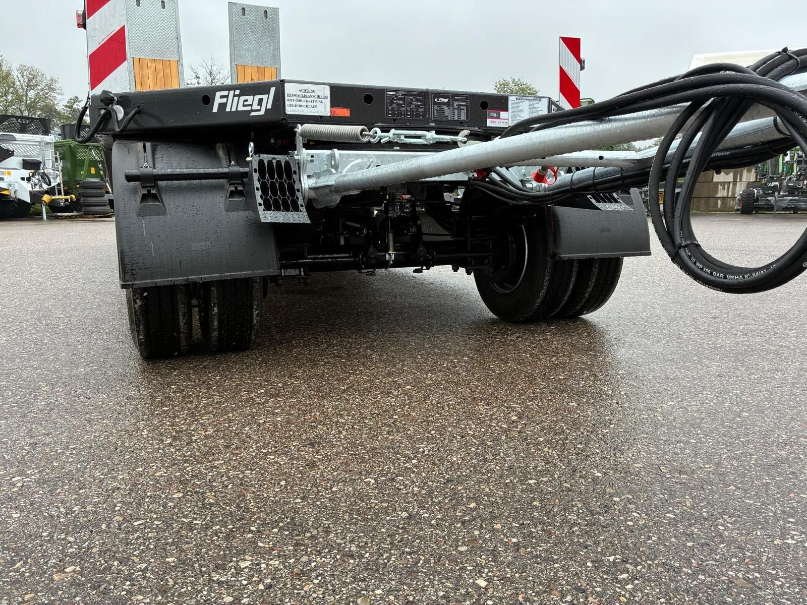 Tieflader typu Fliegl DTL 300 Agrar Greenlight, Neumaschine v Wallern (Obrázek 18)