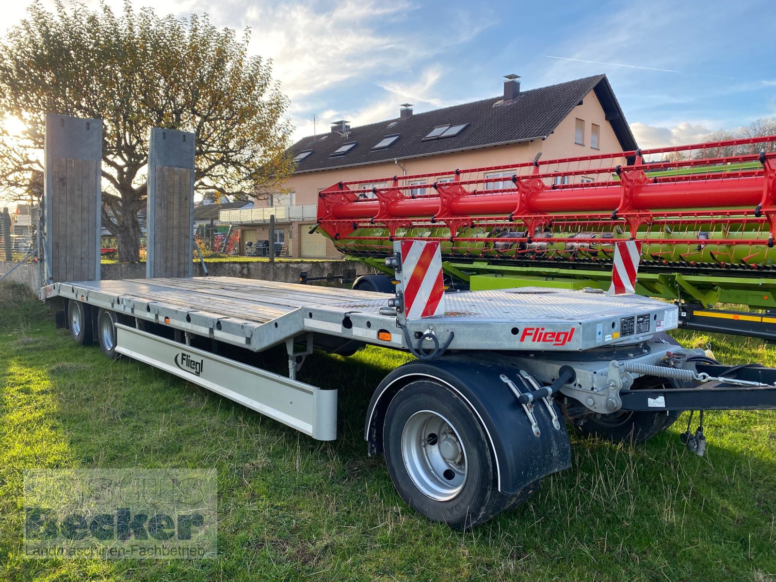 Tieflader van het type Fliegl DTS-S 300, Gebrauchtmaschine in Weimar-Niederwalgern (Foto 1)