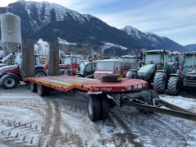 Tieflader des Typs Fliegl Fliegl 3-Achs Tieflader, Gebrauchtmaschine in Burgkirchen