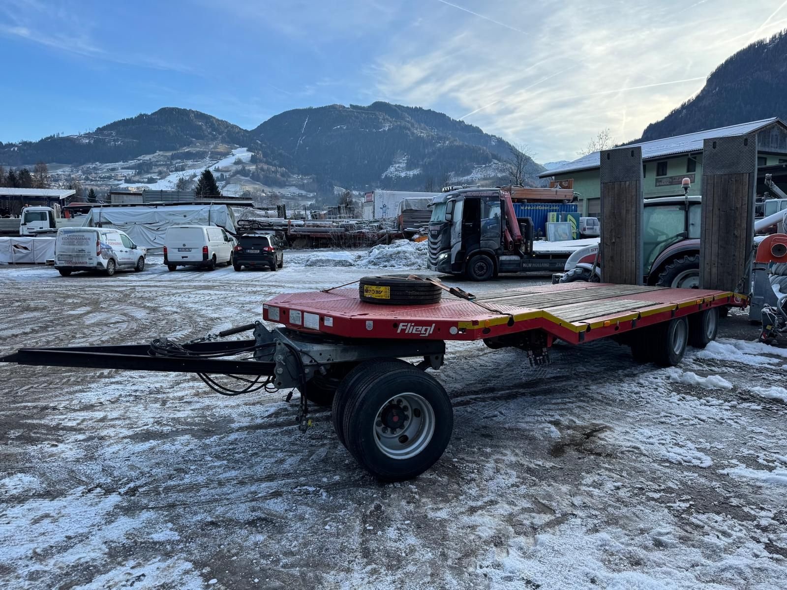 Tieflader des Typs Fliegl Fliegl 3-Achs Tieflader, Gebrauchtmaschine in Burgkirchen (Bild 4)